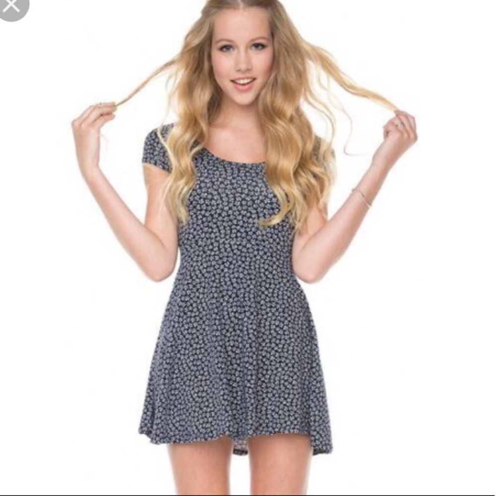 Brandy Melville Floral Bethan Dress
